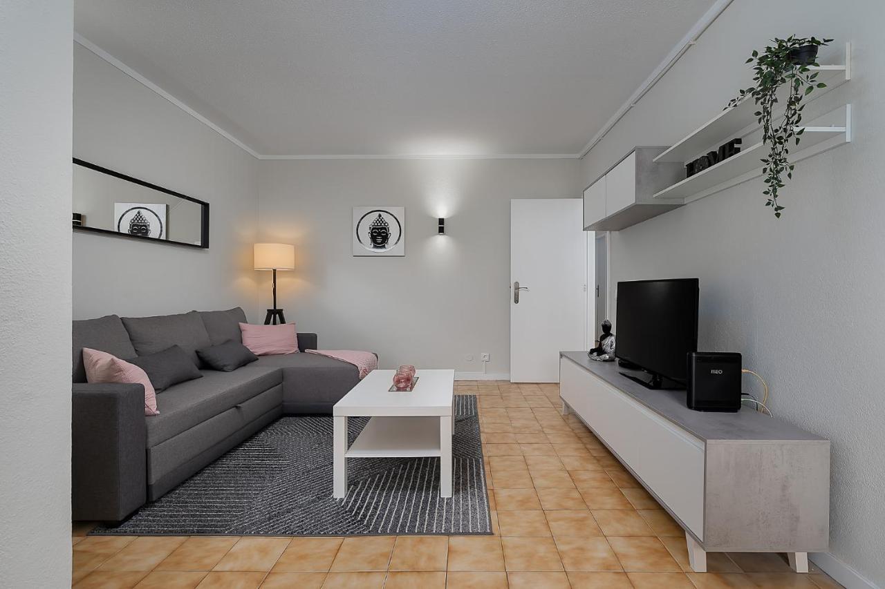 Sunny Flat W/ Balcony & Pool By Lovelystay Portimão Dış mekan fotoğraf